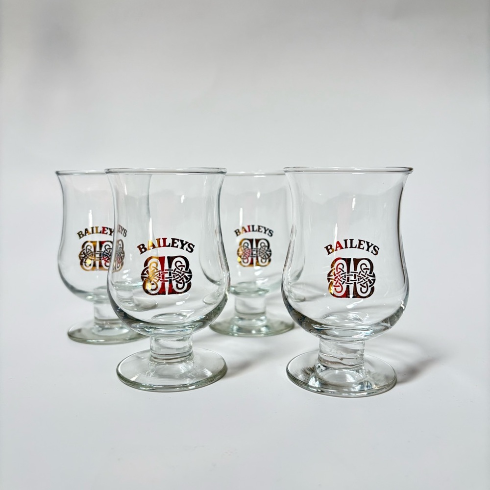 Vintage Baileys Shot Cordial Footed Glasses Gold Etched Celtic Knot 3oz Set of 4
